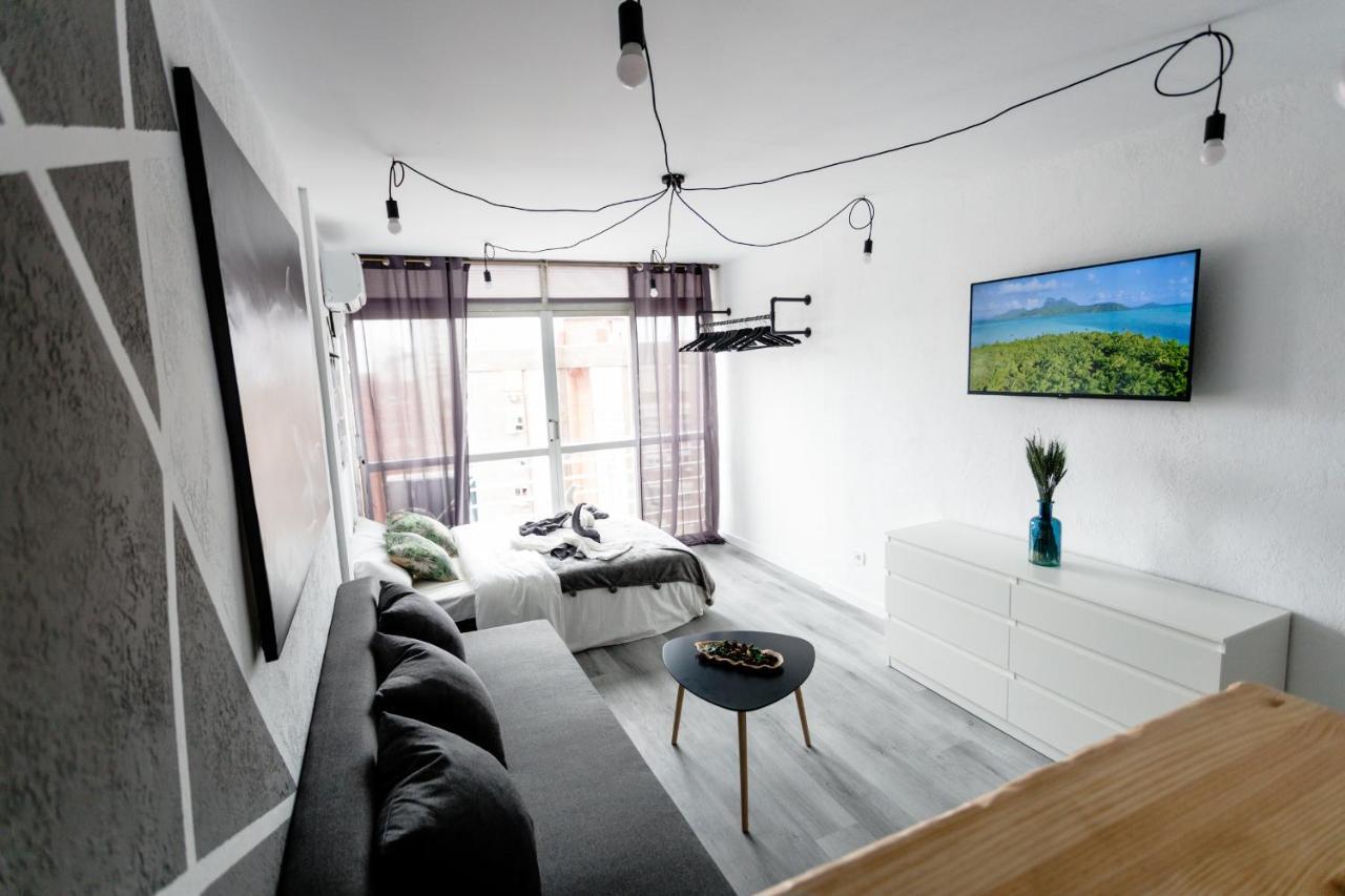 Modern Studio With See And City View Benidorm Buitenkant foto