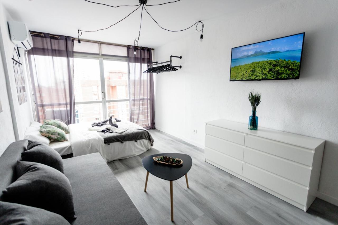 Modern Studio With See And City View Benidorm Buitenkant foto